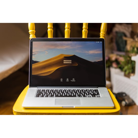 Folie magnetica privacy pentru Apple Macbook Pro 16 2021, incognito confidentialitate (SILKASE, Protectie laptop) by www.silkase.ro Folie magnetica privacy pentru Apple Macbook Pro 16 2021, incognito confidentialitate (Protectie laptop, L0077) by www.silkase.ro