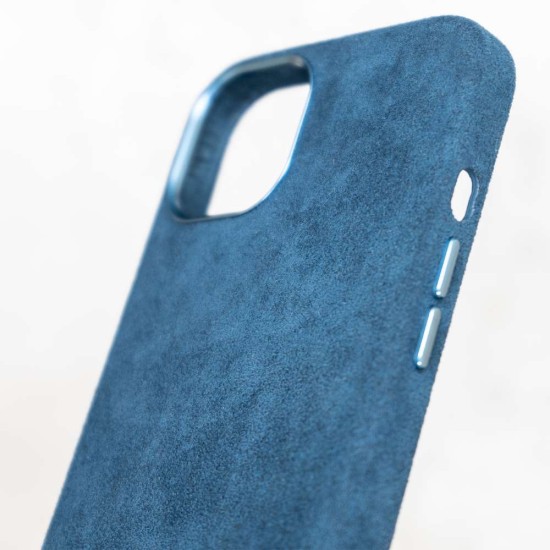 Husa Full alcantara MagSafe SILKASE pentru Apple iPhone 13 , culoare albastru (SILKASE, iPhone 13) by www.silkase.ro Husa Full alcantara MagSafe SILKASE pentru Apple iPhone 13 , culoare albastru (iPhone 13, H2320) by www.silkase.ro