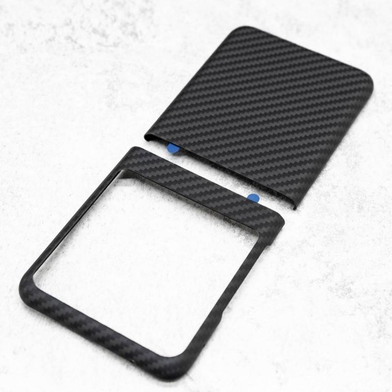 Husa fibra de carbon SILKASE pentru Motorola Razr 40 Ultra, aramid kevlar, negru mat (Razr 40 Ultra, H2337) by www.silkase.ro