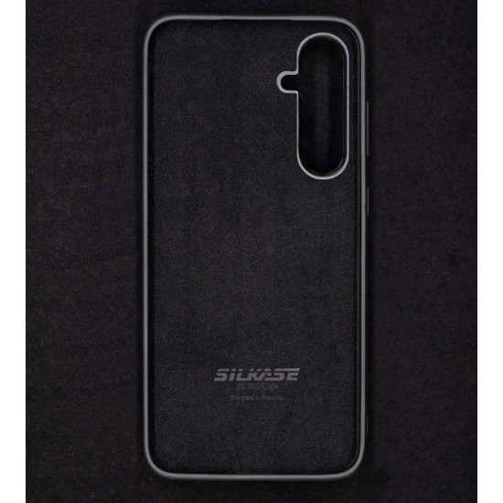 Husa alcantara SILKASE pentru Samsung Galaxy S23 FE, material soft, culoare negru (SILKASE, Telefoane Samsung) by www.silkase.ro Husa alcantara SILKASE pentru Samsung Galaxy S23 FE, material soft, culoare negru (Telefoane Samsung, H2457) by www.silkase.ro