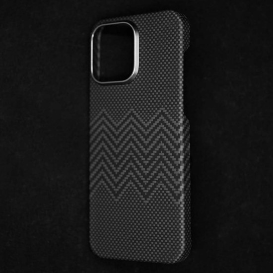 Husa fibra de carbon MagSafe SILKASE pentru Apple iPhone 15 Pro Max, aramid kevlar, metal camera, negru (iPhone 15 Pro Max, H2472) by www.silkase.ro