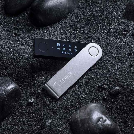Portofel hardware crypto Ledger Nano X, culoare Negru Onix (Crypto Wallet, LEDGERNANOX) by www.silkase.ro