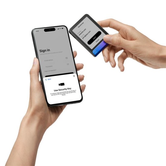 Portofel hardware crypto Ledger Flex Neptune Blue (albastru) cu cheie de recuperare (Ledger, Ingredi) by www.silkase.ro Portofel hardware crypto Ledger Flex Neptune Blue (albastru) cu cheie de recuperare (Crypto Wallet, LEDGERFLEX-NBLUE-RK) by www.silkase.ro