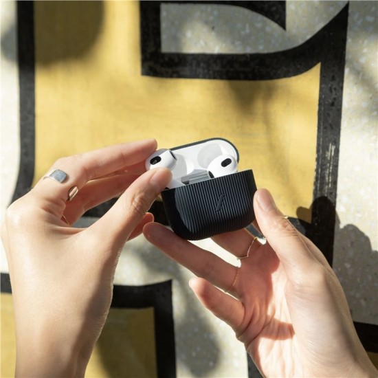 Husa pentru AirPods 3, Native Union, Negru (Native Union, Ingredi) by www.silkase.ro Husa pentru AirPods 3, Native Union, Negru (Ingredi, APCSE-CRVE-BLK-V2) by www.silkase.ro