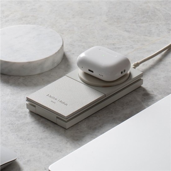 Statie de incarcare 2 in 1 Native Union Rise, Compatibila MagSafe, Putere 15W, Cablu USB-C 2m inclus, Gri (Incarcatoare, RS-2IN1-SAN) by www.silkase.ro