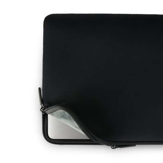 Husa Pipetto Classic Fit Sleeve V2, Black pentru MacBook 13/14 inch (Ingredi, P069-144-X) by www.silkase.ro