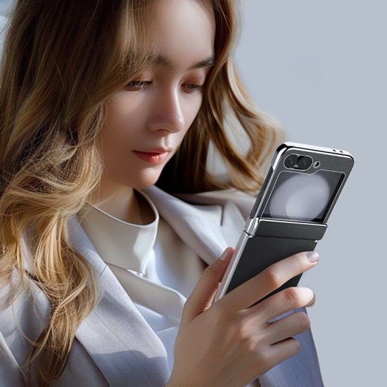 Husa Nillkin CamShield Flip pentru Samsung Galaxy Z Flip 6 / 7 FE, Alba (Bakr, 57983127429) by www.silkase.ro