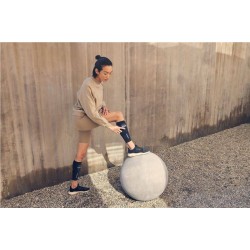 Manseta de compresie si vibratii pentru gamba Therabody RecoveryPulse - Marimea XL Manseta de compresie si vibratii pentru gamba Therabody RecoveryPulse - Marimea XL