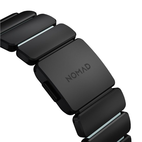 Curea Nomad Stratos Band pentru Apple Watch 45/46/49mm, Titan Negru și FKM, Icy Blue Glow (Ingredi, NM009896858) by www.silkase.ro