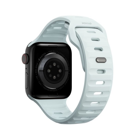 Curea rezistenta la apa NOMAD Sport Strap compatibila cu Apple Watch 4/5/6/7/8/9/SE 38/40/41mm Ice Blue Glow (Nomad, Ingredi) by www.silkase.ro Curea rezistenta la apa NOMAD Sport Strap compatibila cu Apple Watch 4/5/6/7/8/9/SE 38/40/41mm Ice Blue Glow (Ingredi, NM01122685) by www.silkase.ro