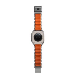 Curea Nomad Stratos pentru Apple Watch 45/46/49mm, Natural Titanium & Ultra Orange FKM