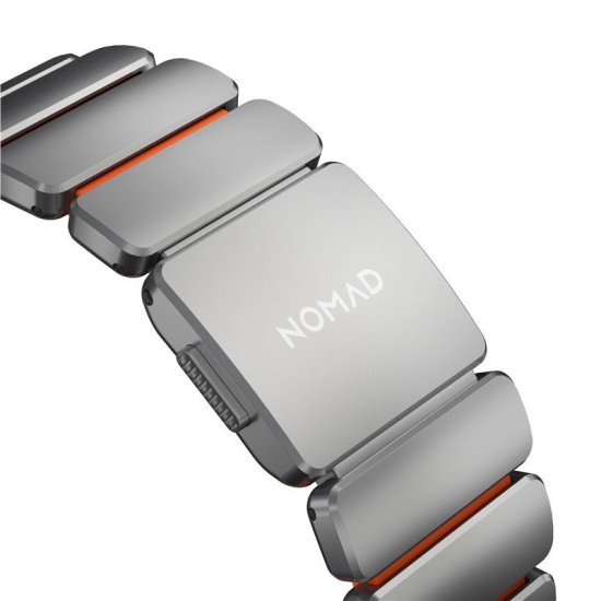 Curea Nomad Stratos pentru Apple Watch 45/46/49mm, Natural Titanium & Ultra Orange FKM Curea Nomad Stratos pentru Apple Watch 45/46/49mm, Natural Titanium & Ultra Orange FKM (Ingredi, NM011123858) by www.silkase.ro