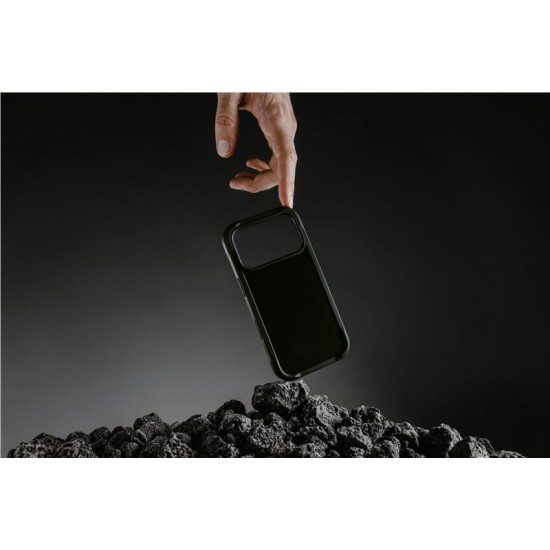 Husa de protectie robusta din piele Horween Nomad Rugged pentru iPhone 17 Pro Max, neagra (iPhone 17 Pro Max, NM011789858) by www.silkase.ro