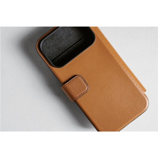Husa tip carte din piele Nomad Modern Folio pentru iPhone 17 Pro Max, cafeniu englezesc (Nomad, Ingredi) by www.silkase.ro Husa tip carte din piele Nomad Modern Folio pentru iPhone 17 Pro Max, cafeniu englezesc (iPhone 17 Pro Max, NM014124858) by www.silkase.ro