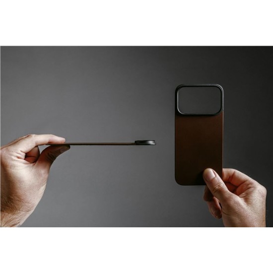 Capac spate magnetic din piele Horween Nomad pentru iPhone 17 Pro Max, negru (iPhone 17 Pro Max, NM014391858) by www.silkase.ro