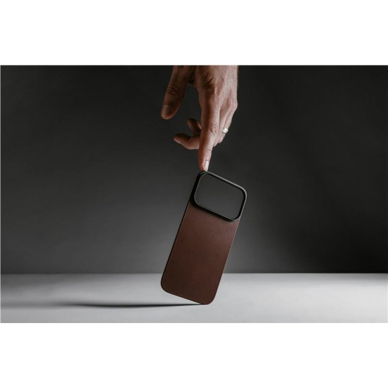 Capac spate magnetic din piele Horween Nomad pentru iPhone 17 Pro, negru (Nomad, Ingredi) by www.silkase.ro Capac spate magnetic din piele Horween Nomad pentru iPhone 17 Pro, negru (iPhone 17 Pro, NM014414858) by www.silkase.ro