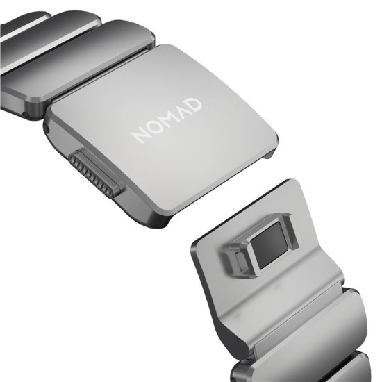 Curea Nomad Stratos Natural Titanium Black FKM pentru Apple Watch 45/46/49mm Curea Nomad Stratos Natural Titanium Black FKM pentru Apple Watch 45/46/49mm (Ingredi, NM014421858) by www.silkase.ro