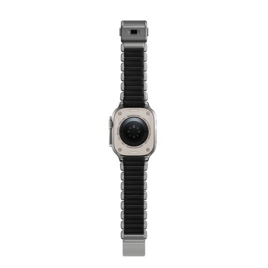 Curea Nomad Stratos Natural Titanium Black FKM pentru Apple Watch 45/46/49mm Curea Nomad Stratos Natural Titanium Black FKM pentru Apple Watch 45/46/49mm (Ingredi, NM014421858) by www.silkase.ro