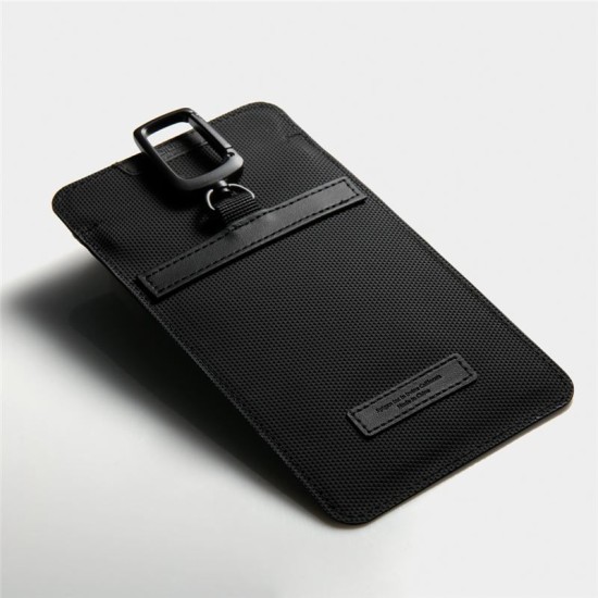 Husa de protectie cheie auto cu blocare semnal RFID Spigen Klasden Pouch, neagra (Spigen, Ingredi) by www.silkase.ro Husa de protectie cheie auto cu blocare semnal RFID Spigen Klasden Pouch, neagra (Accesorii auto, AFA03754) by www.silkase.ro