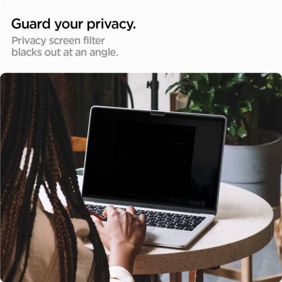 Filtru de confidentialitate Spigen SafeView pentru MacBook Pro 14 (2021-2024) (Ingredi, AFL06158) by www.silkase.ro