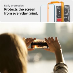 Set 2 folii sticla transparente cu sistem de montare Case friendly Spigen ALM GLAStR compatibil cu Nothing Phone 2