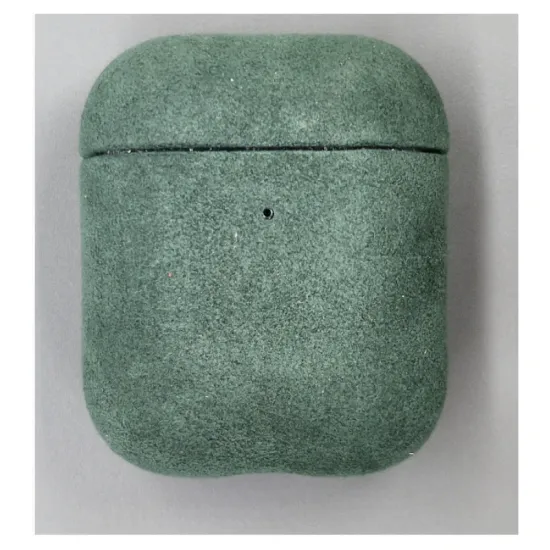 Husa alcantara SILKASE pentru Apple Airpods, material soft, culoare verde inchis (SILKASE, ) by www.silkase.ro Husa alcantara SILKASE pentru Apple Airpods, material soft, culoare verde inchis (, H1503) by www.silkase.ro